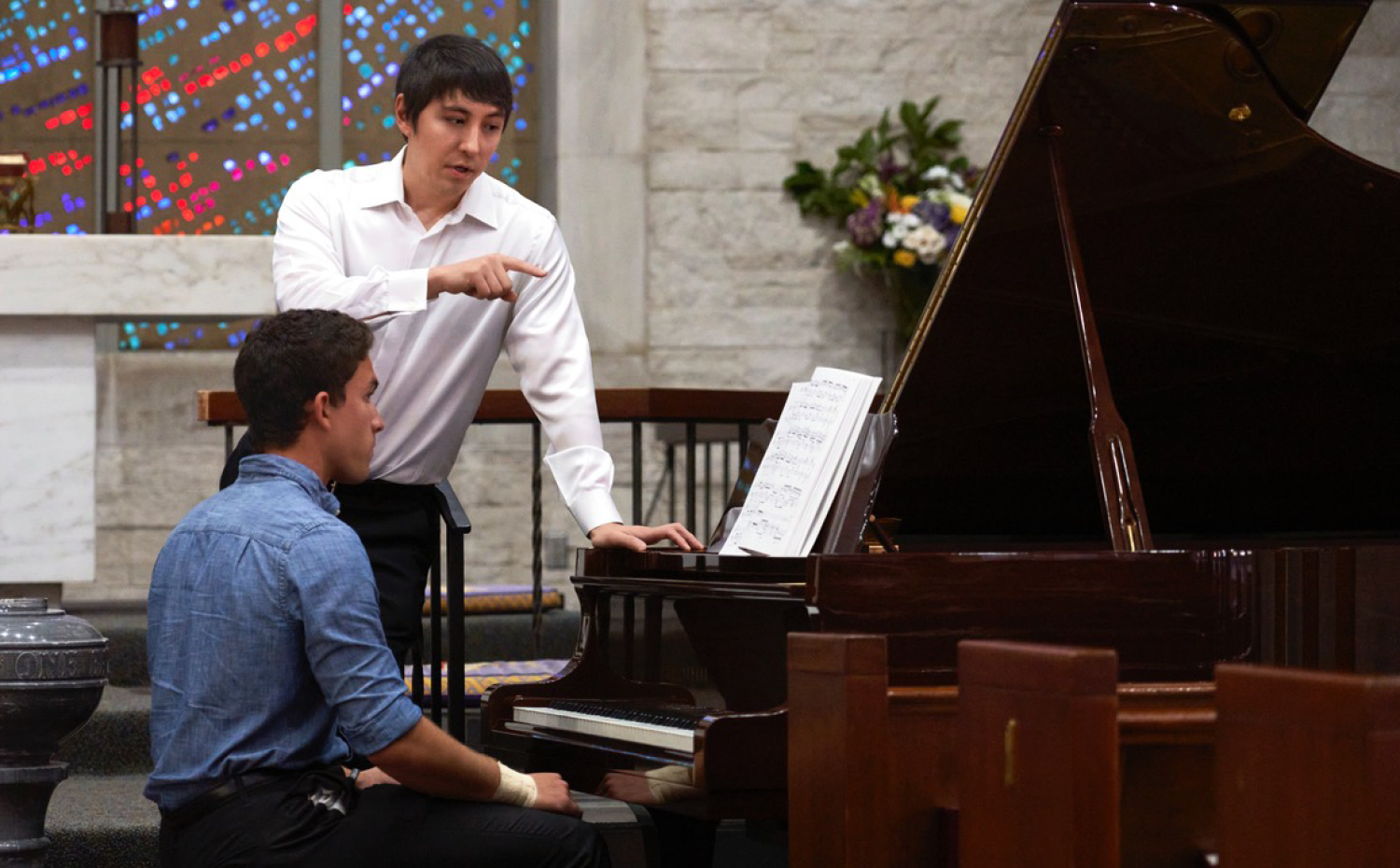 Dr. Sean Kennard Performs In Jacksonville