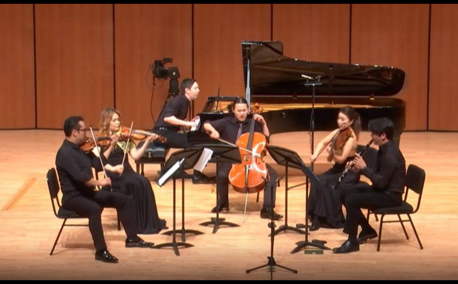 Sean Kennard Performs On South Korea National TV For The Busan Chamber Festival
