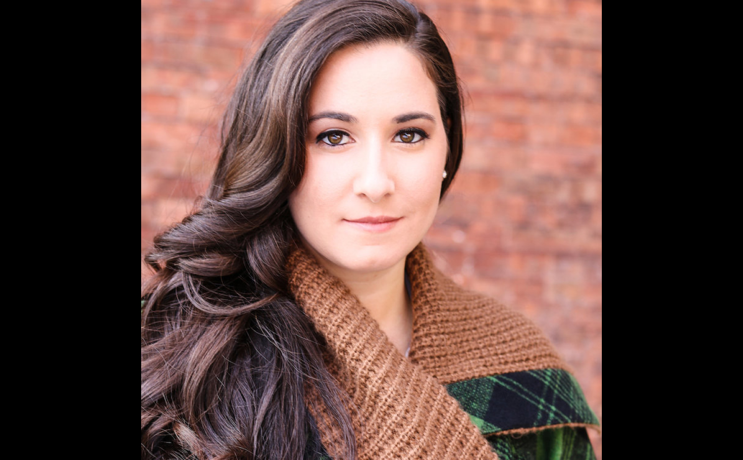 Stetson School of Music alumna, mezzo-soprano Melissa Serluco, joins Freiburg Opera